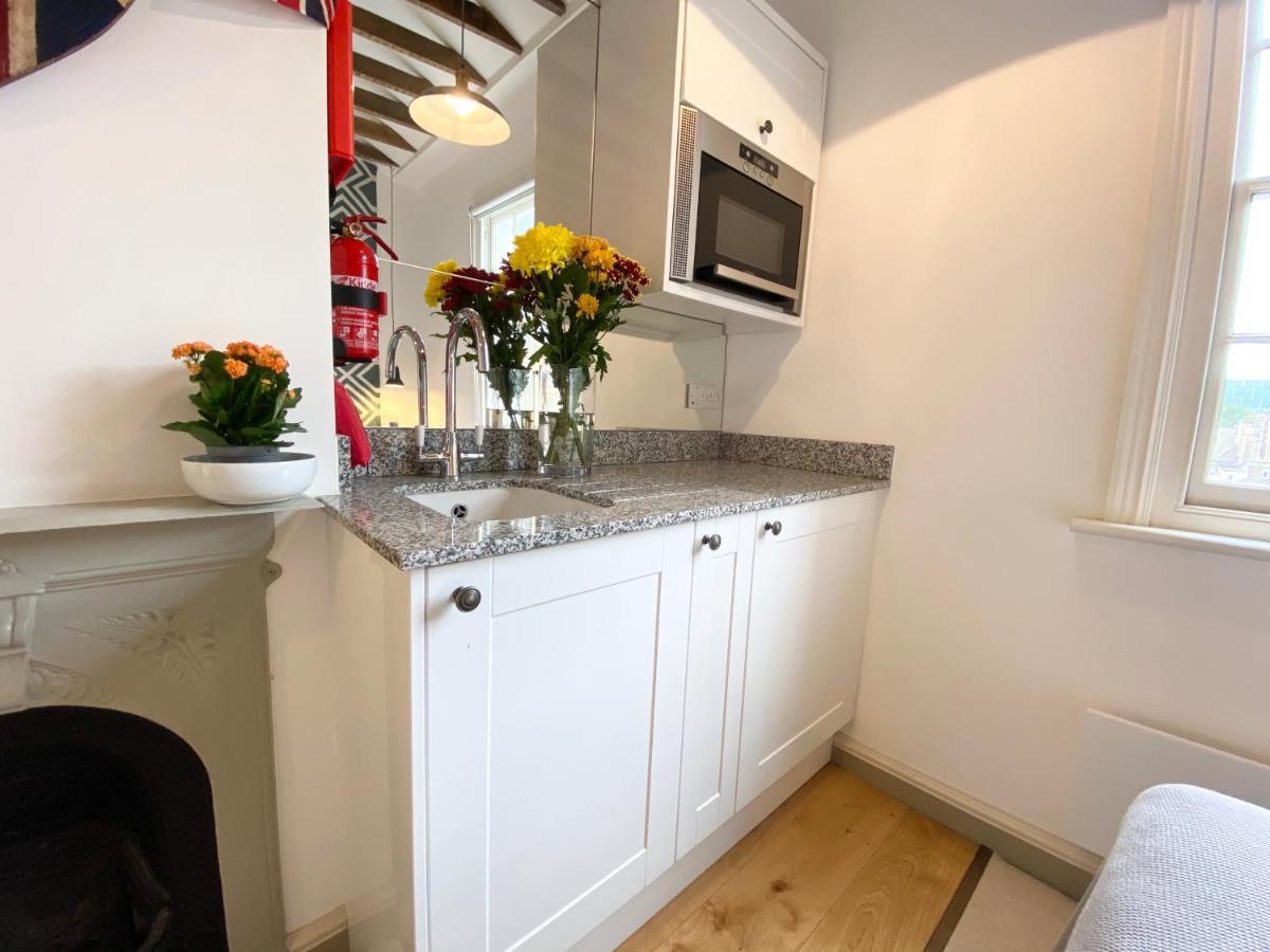 Apartment Stylish In Pimlico & Westminster *