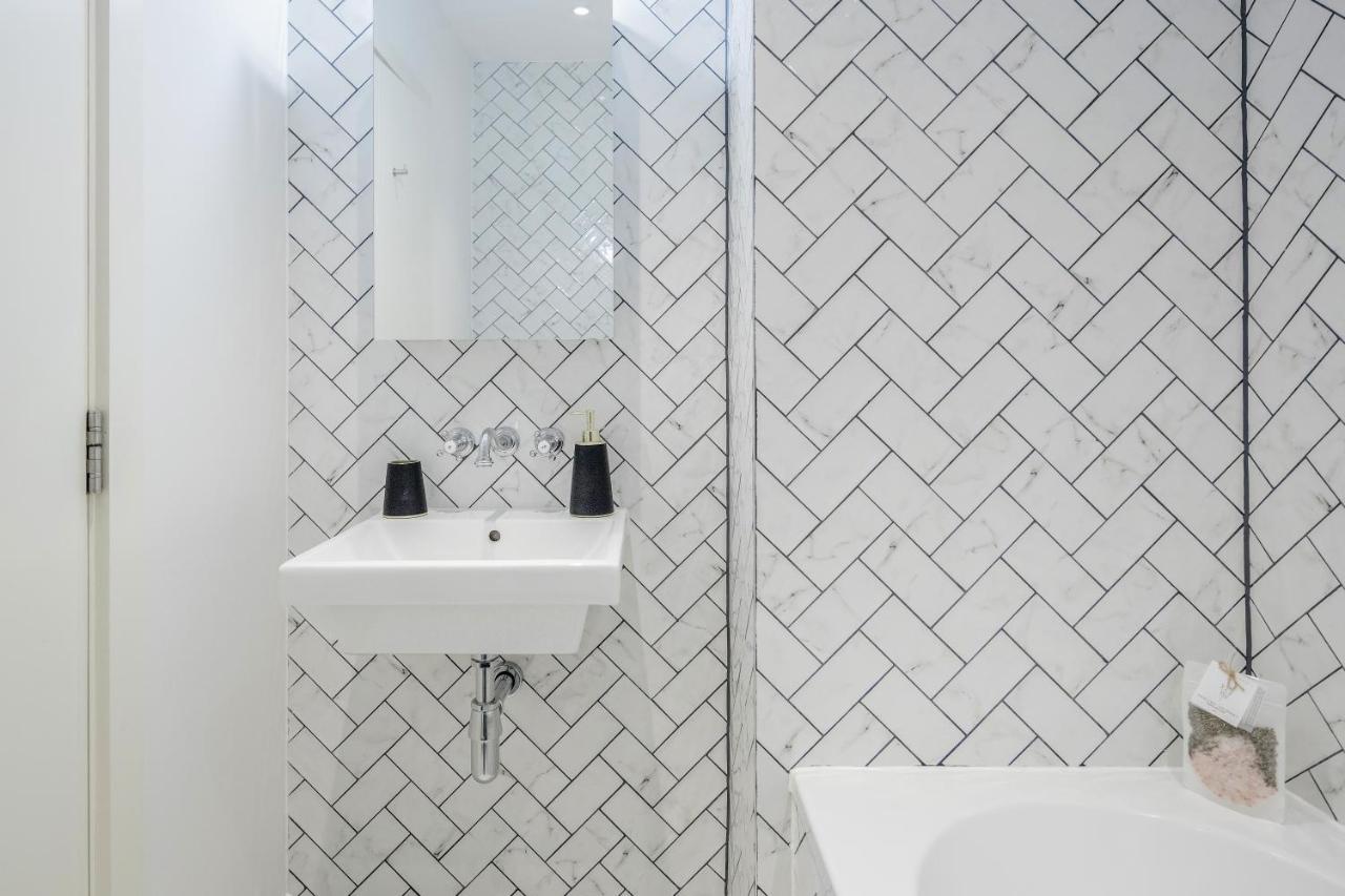 Kula - Fitzrovia Newman St Apartment