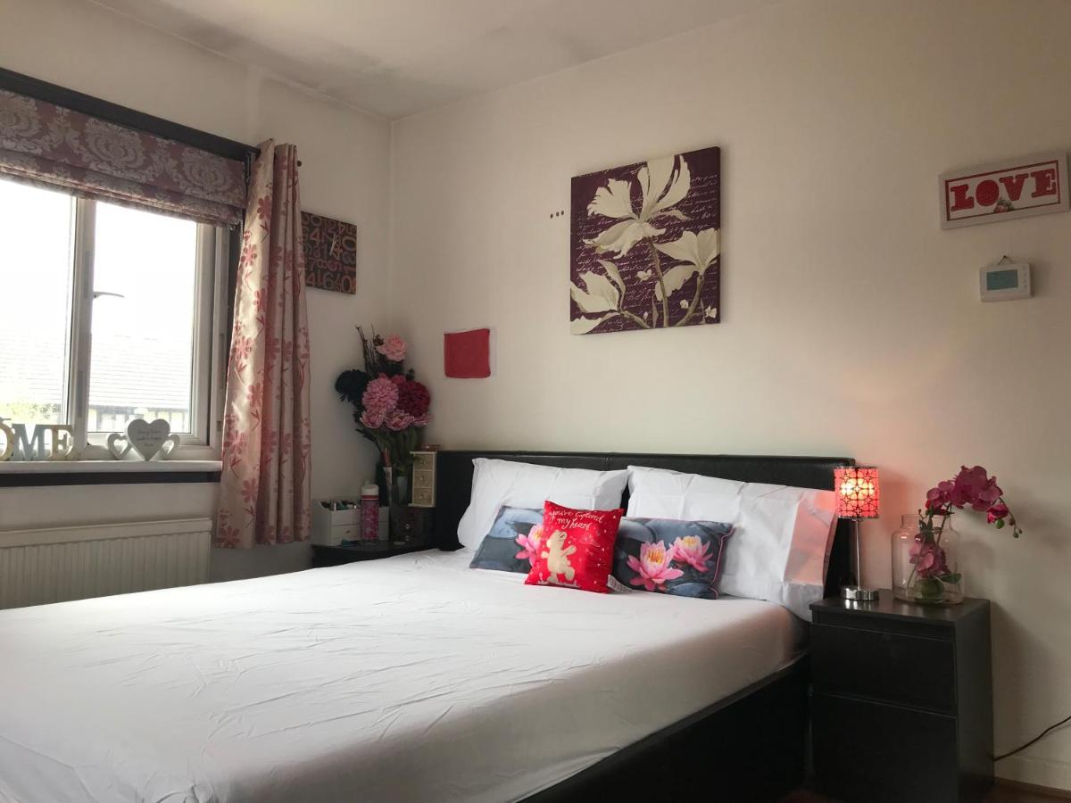Spacious House 15min To Canary Wharf/o2/excel/central * London