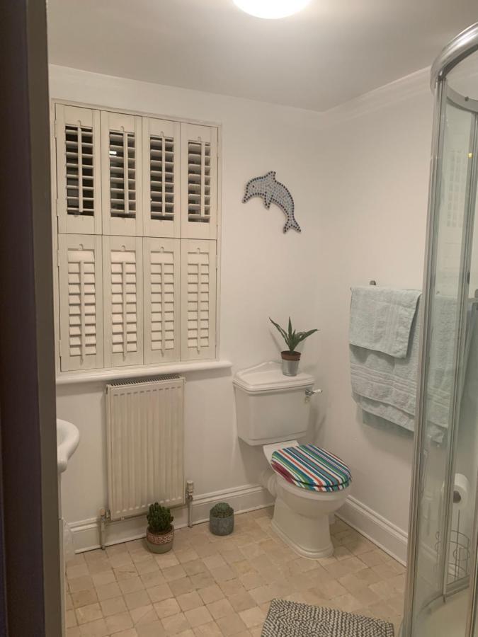 Mock Georgian, Modern Hackney Delight *