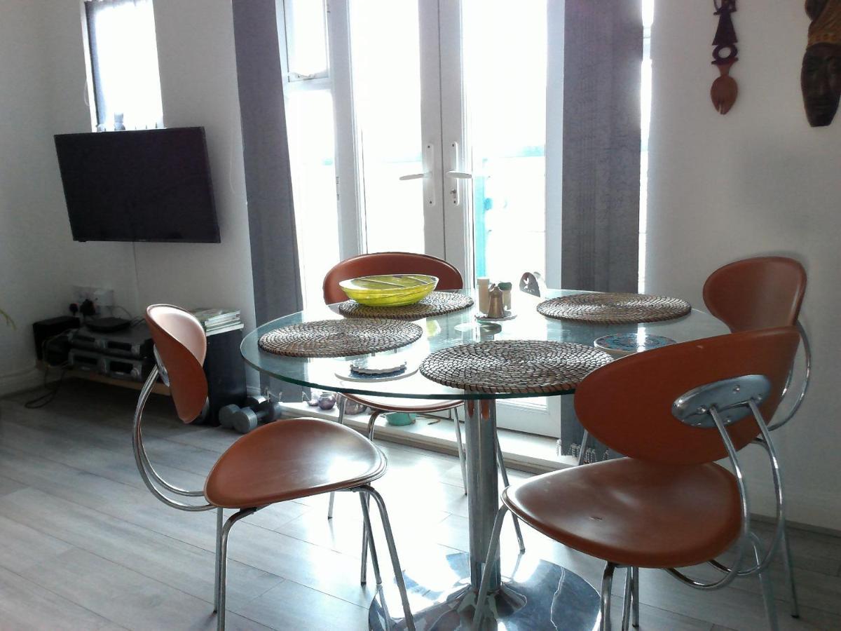Apartment Two Bedroom Luxury London