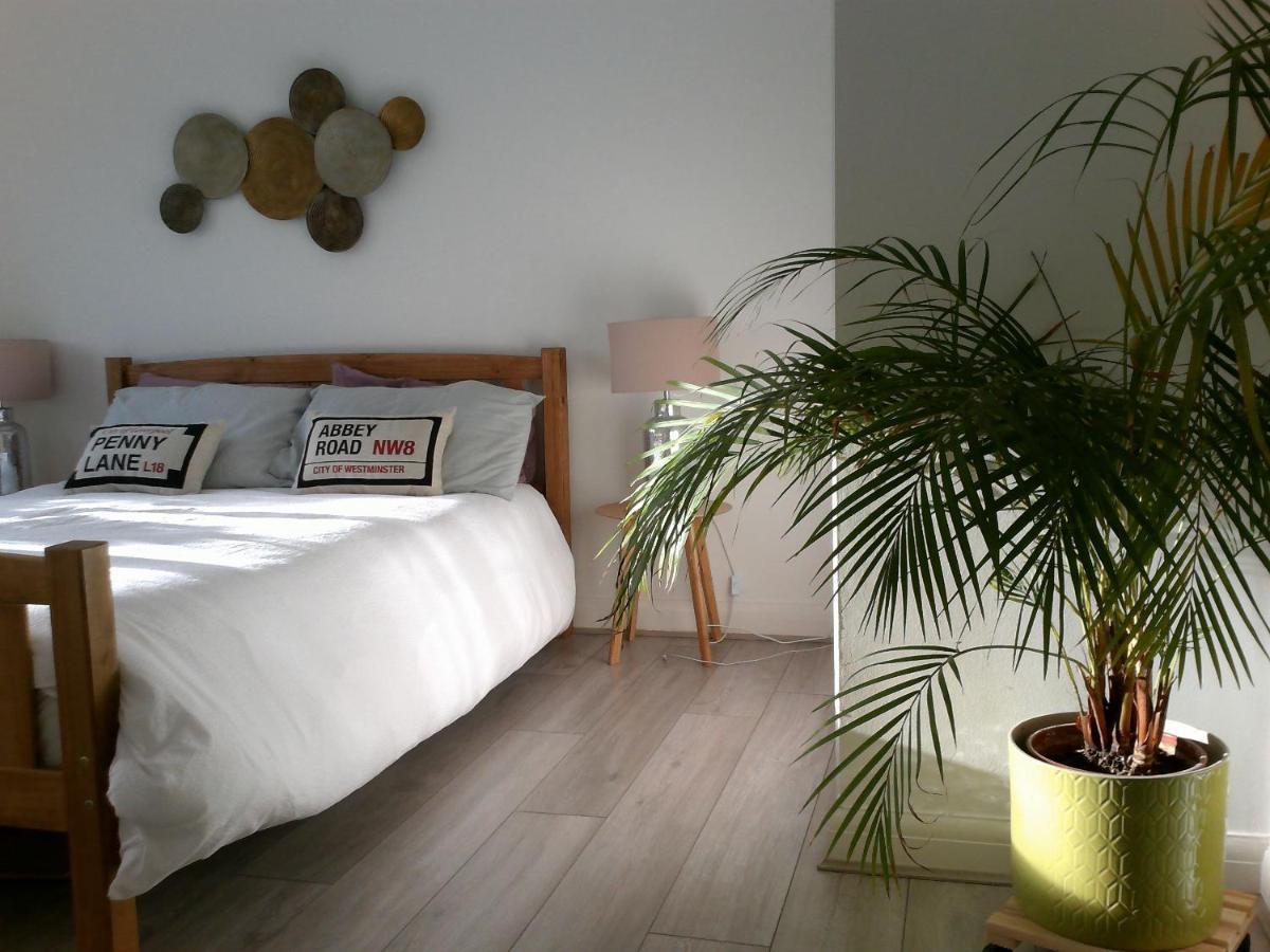 Two Bedroom Luxury * London