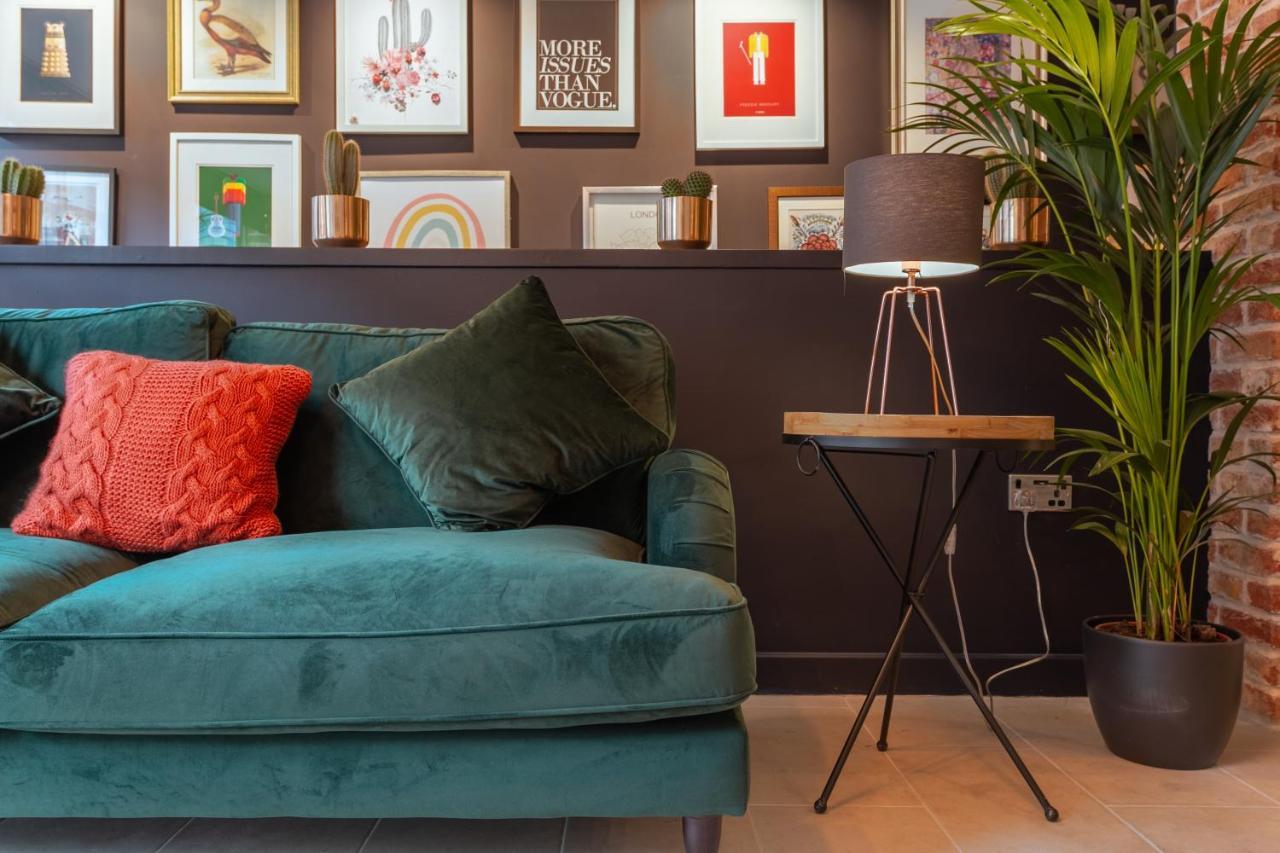 Chapel Loft Apartment *