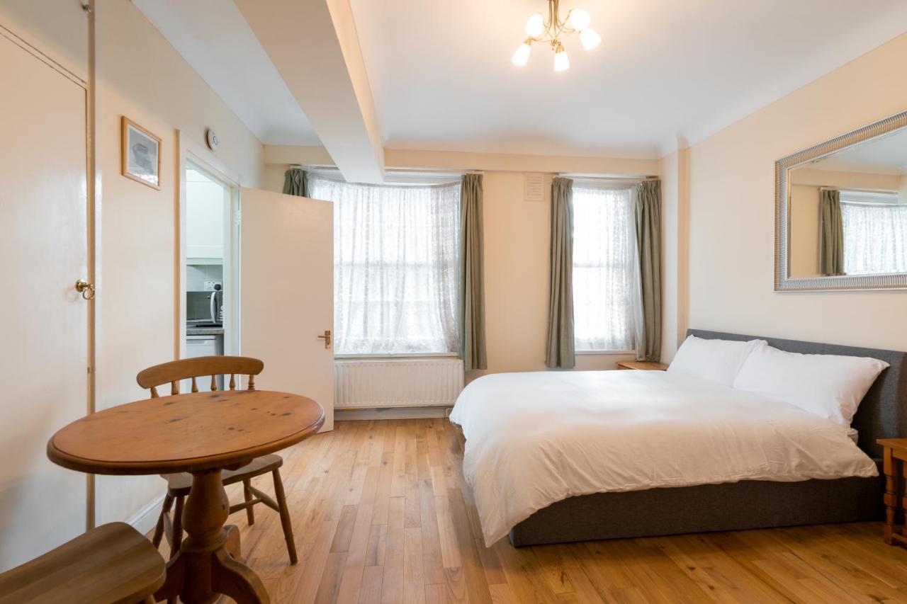 Apartment Evelyn Court