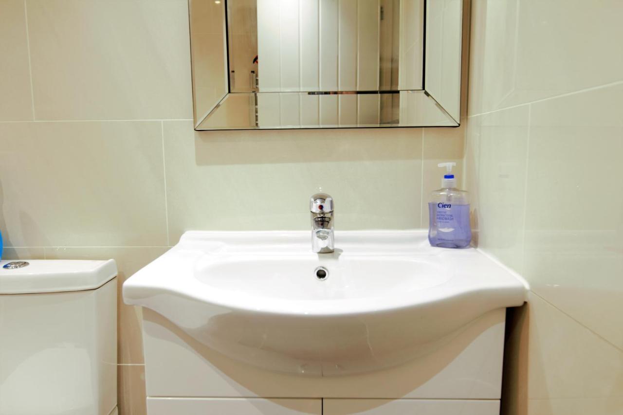 Apartment Stylish 2 Bedroom In The Heart Of Greenwich
