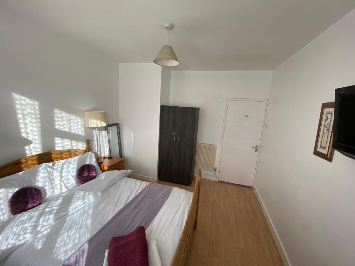 Vauxhall Apartment London
