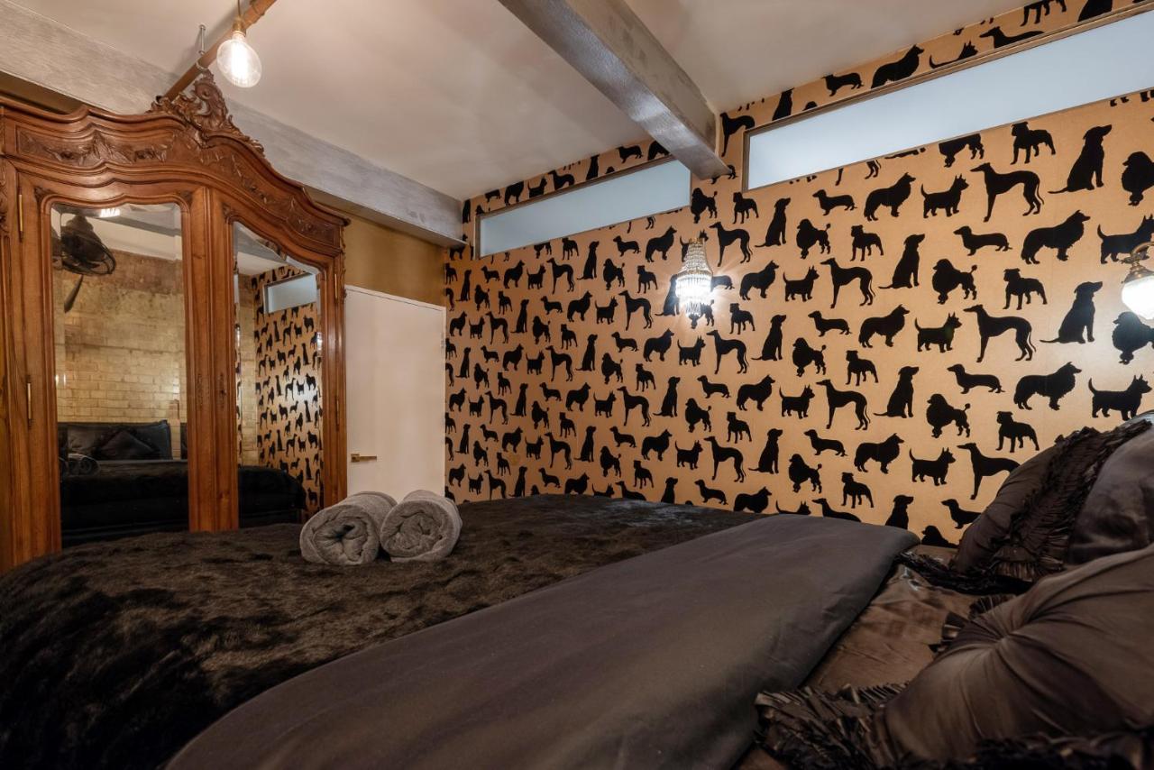 Apartment Amazingly Luxurious Loft Apartment, Soho - 3 Bedrooms, 2 Bath & Office