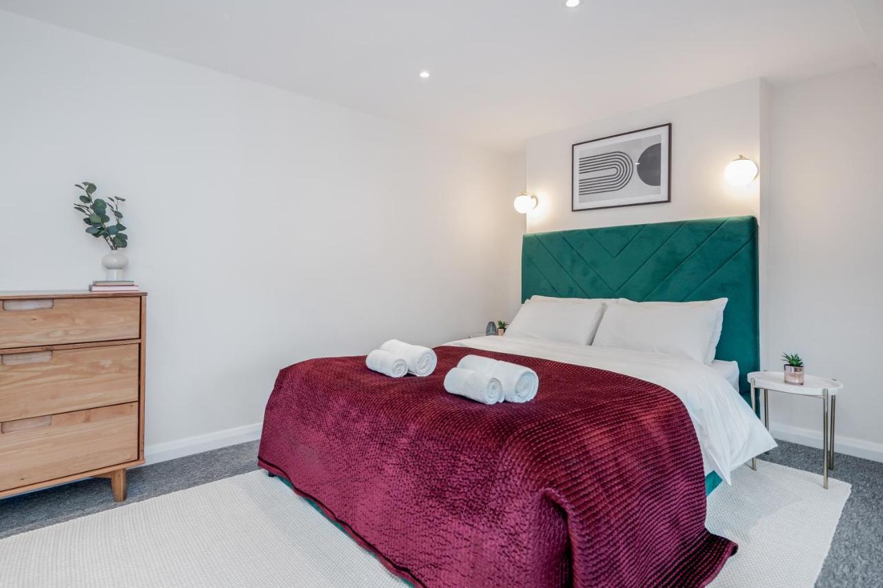 Stunning 2 Bedroom Duplex In Center Of Camden! Londres