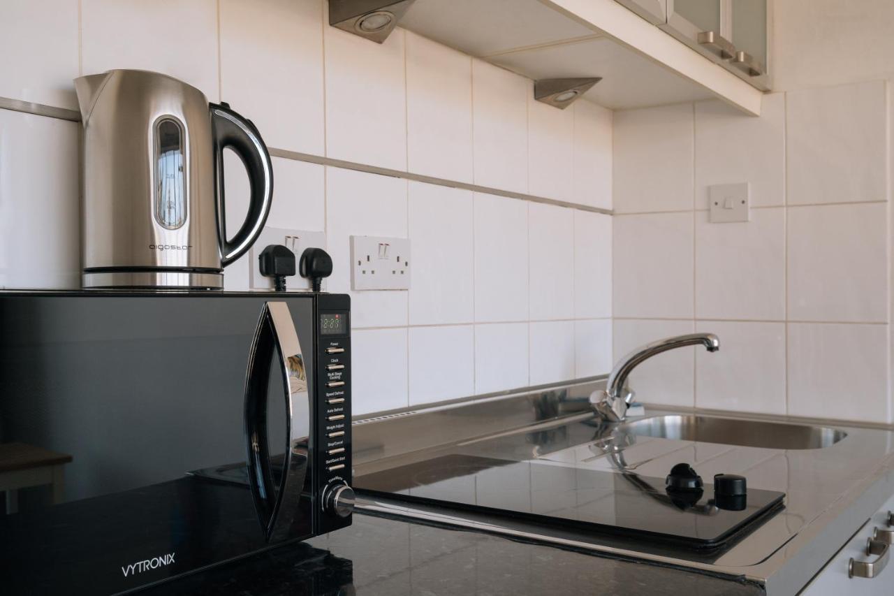Modern Flat. London. Zone 1. London