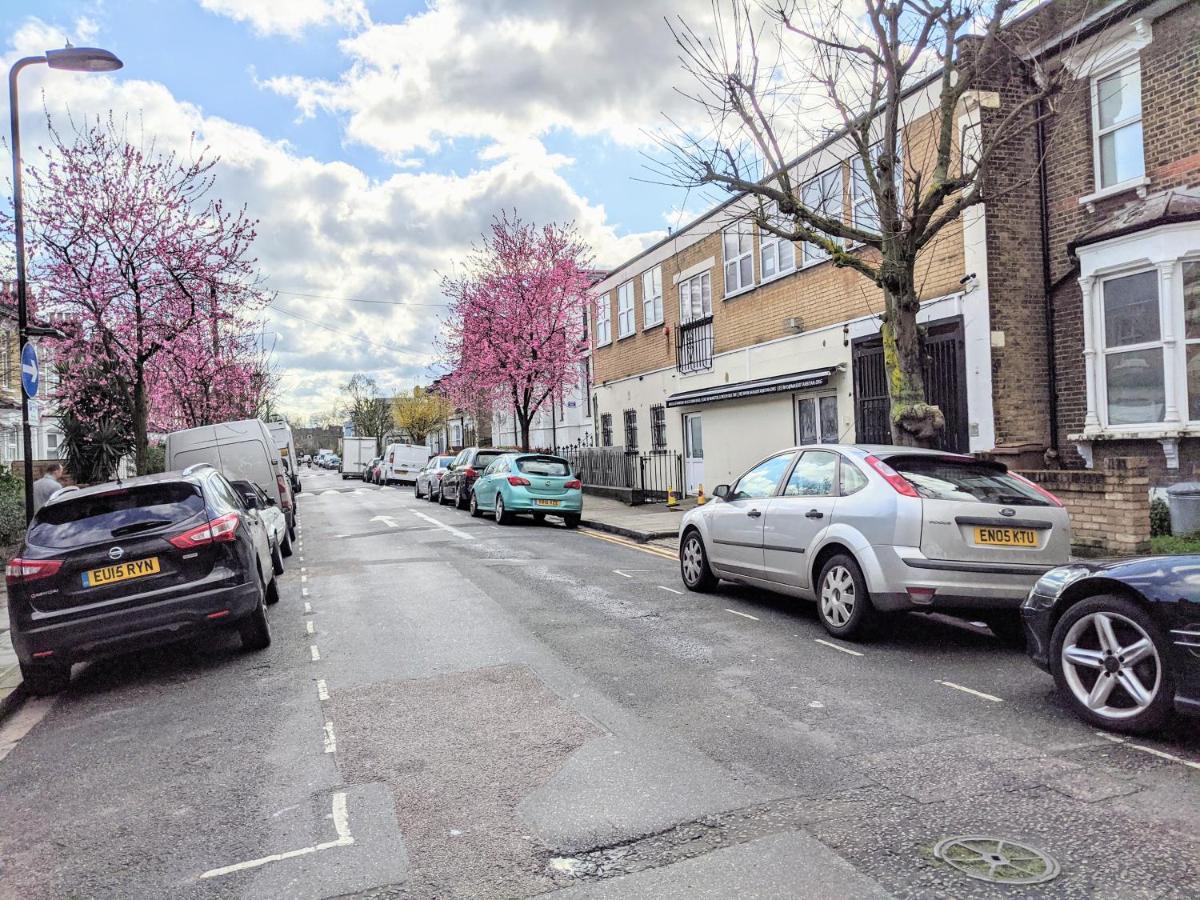 Tophome Stoke Newington