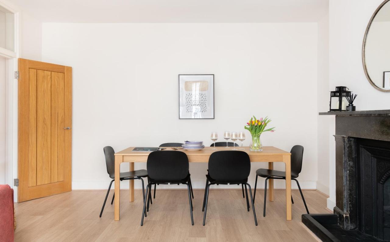 The Chelsea Arms - Bright 3bdr With Garden & Private Parking Apartamento