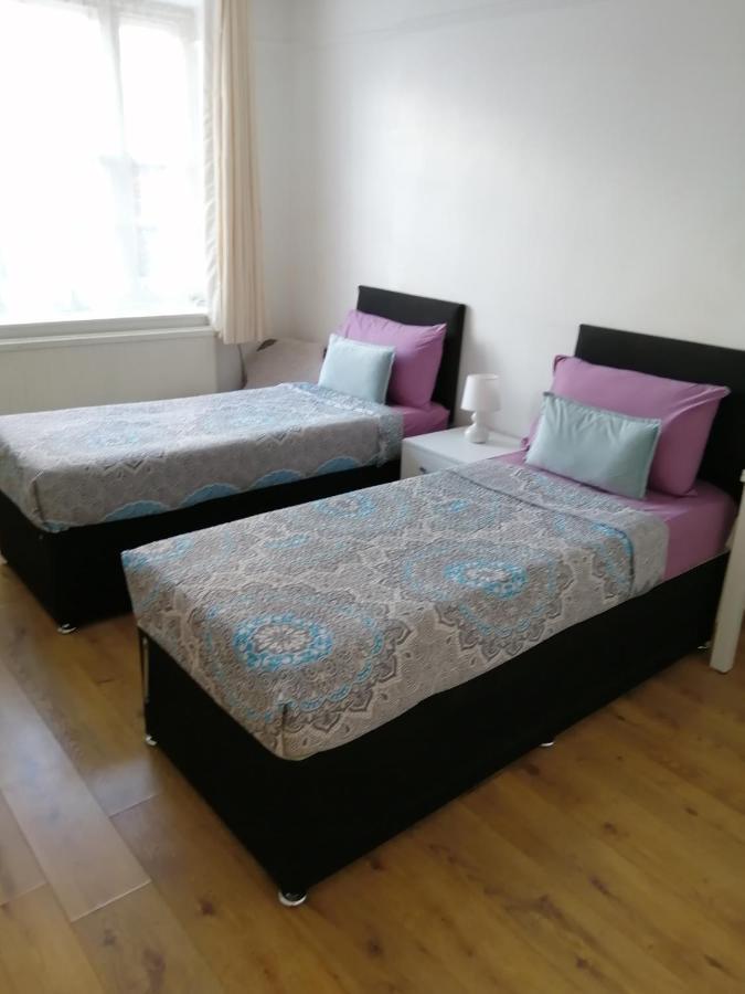 Dream Time Apartments-aqua Apartment