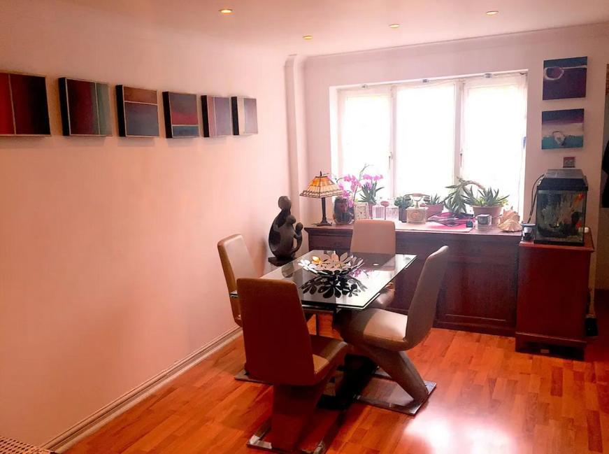Lovely Double Bedroom In Rotherhithe Homestay London