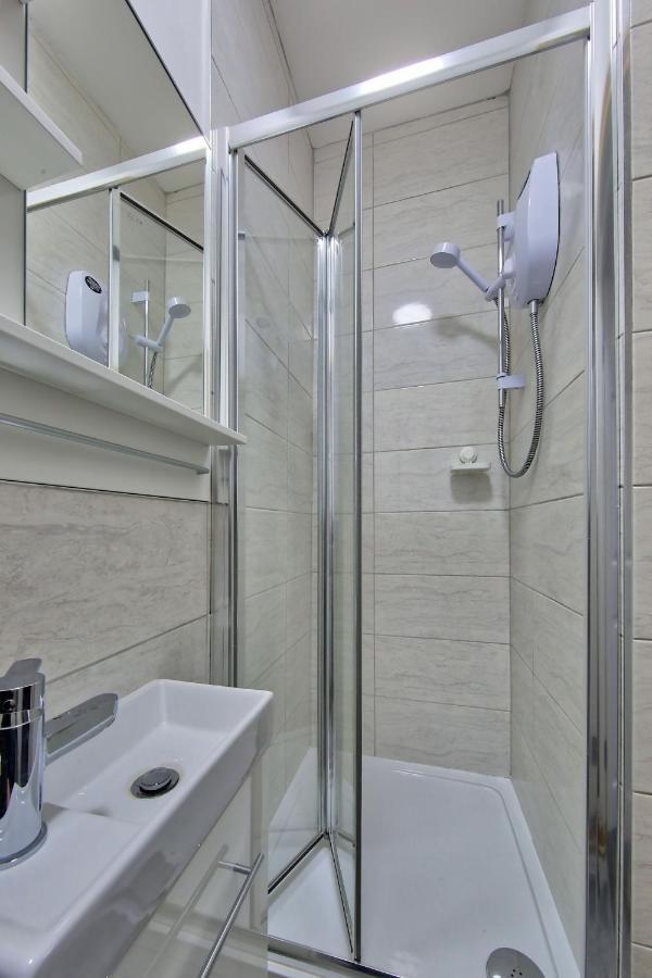 Clapham Junction Aparthotel