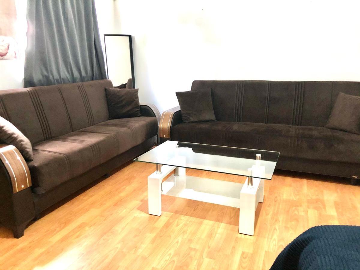 Stratford 3 Bedrooms House, Separate Reception, Close To Abba, Westfield, Olympic Stadium *