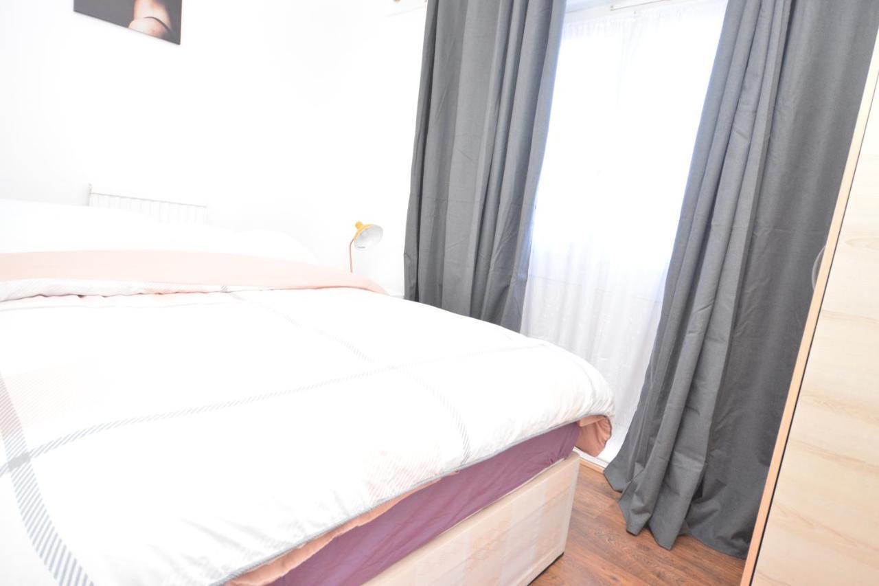 2 Bedroom Near Excel Exhibition Centre Apartamento *