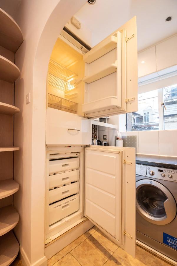 Mali Court Self Contained Modern Studio With Excellent Travel Links Apartamento Londres