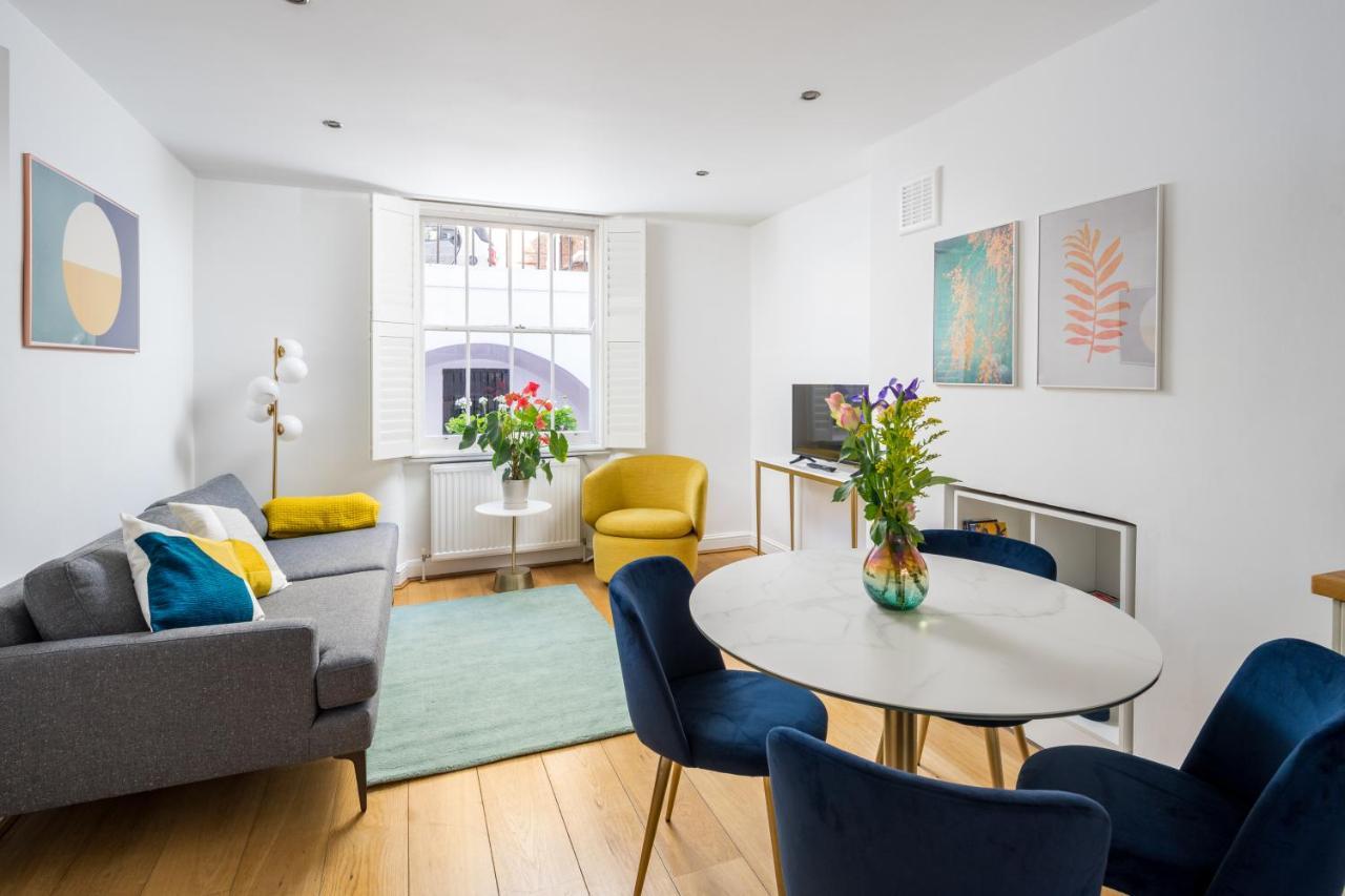 Apartment Modern Flat With Patio In Pimlico London