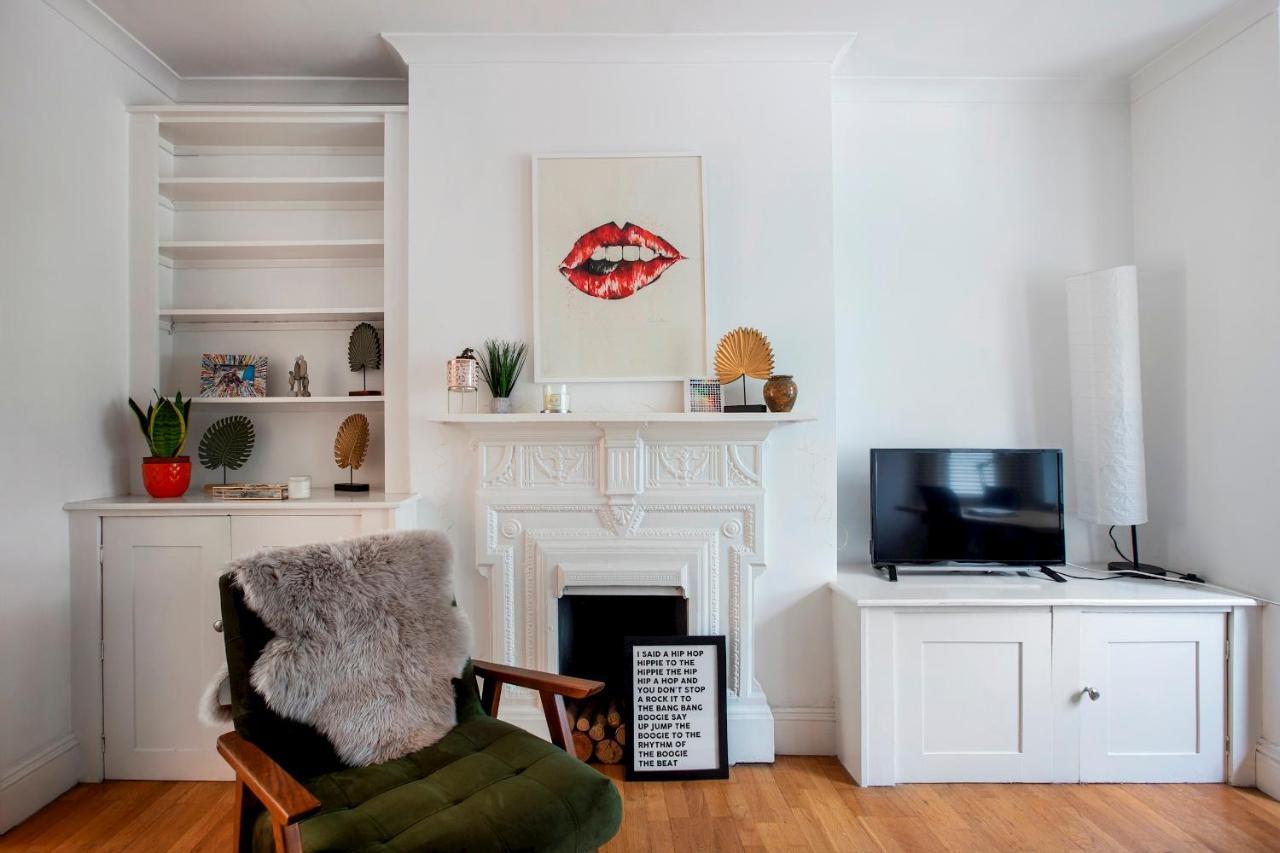 Pass The Keys - Beautiful Stylish Flat In South West Apartment