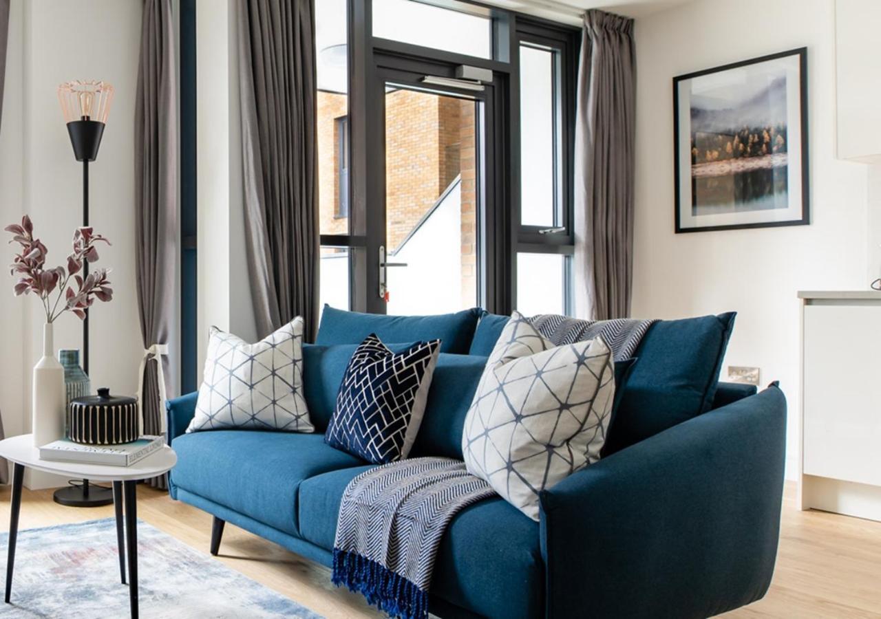 Contemporary Apartments, Wembley - Sk London