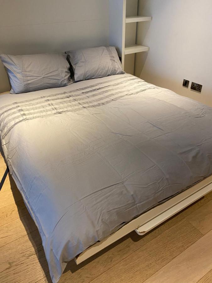 Luxury Canary Wharf One Bedroom In The Heart Of *