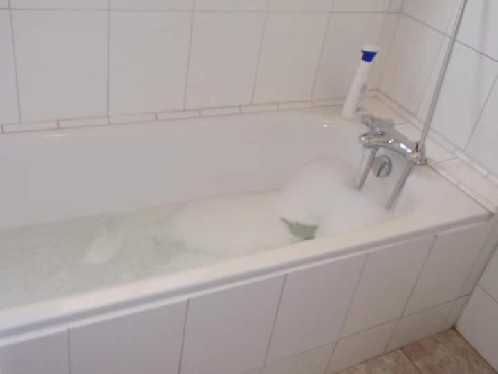 2a Merrow Street, @the Merrow@