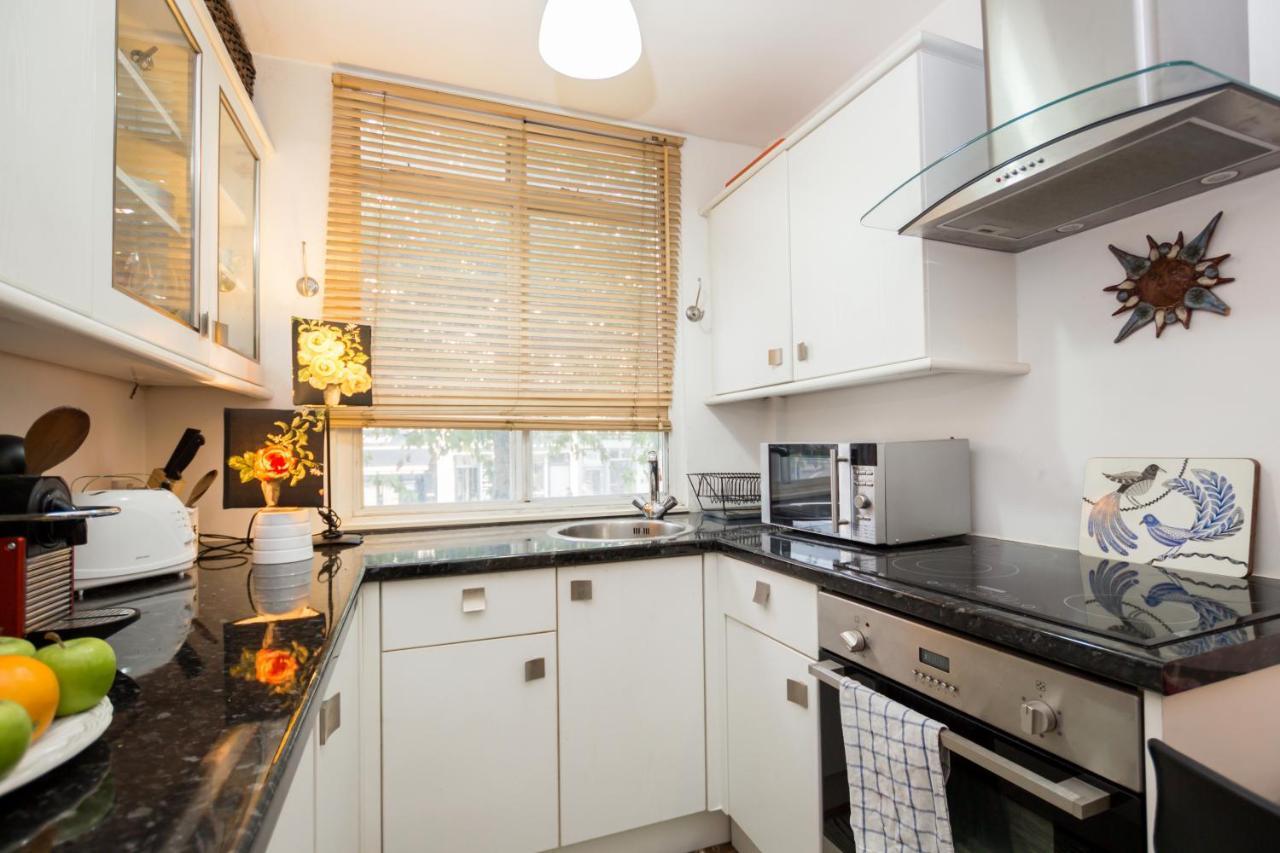 Westbourne Gardens Unique Studio Near Hyde Park Apartment