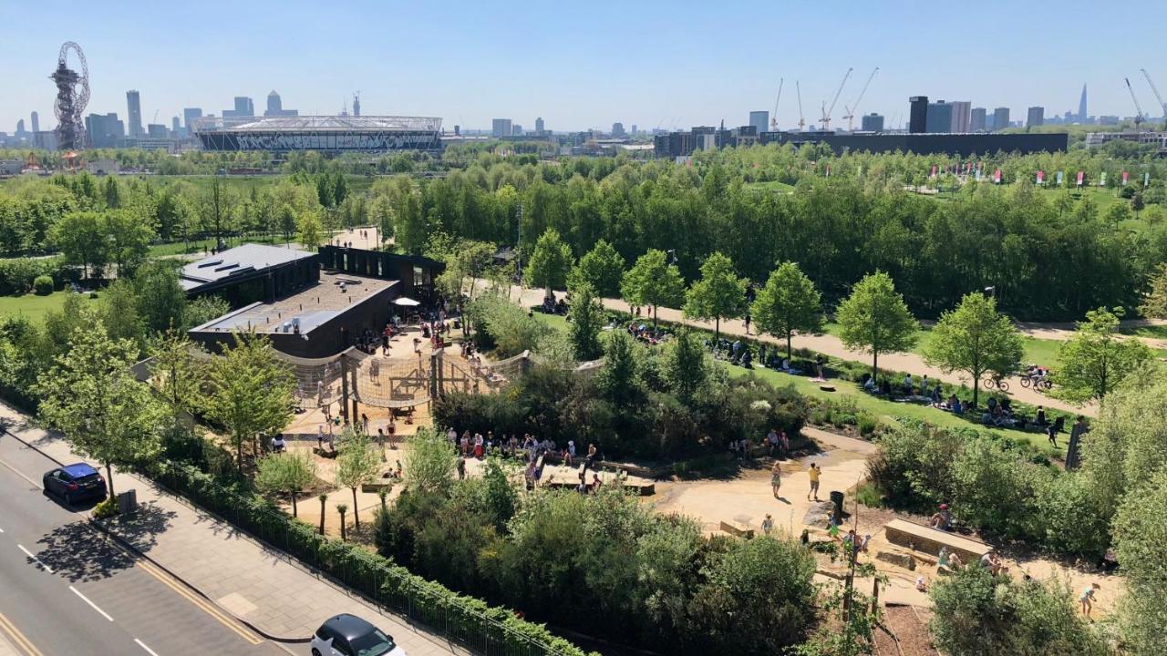 New Luxury 3-bed In The Heart Of The Olympic Park Apartment