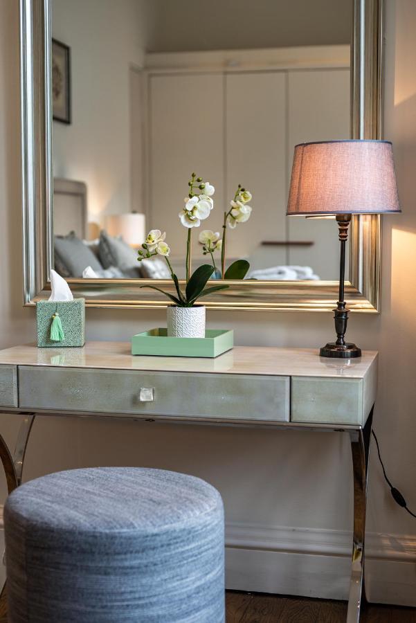 Grosvenor Gardens By Capital *