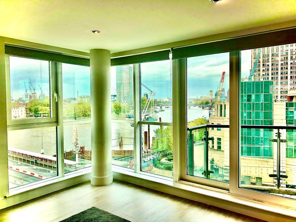 River View *