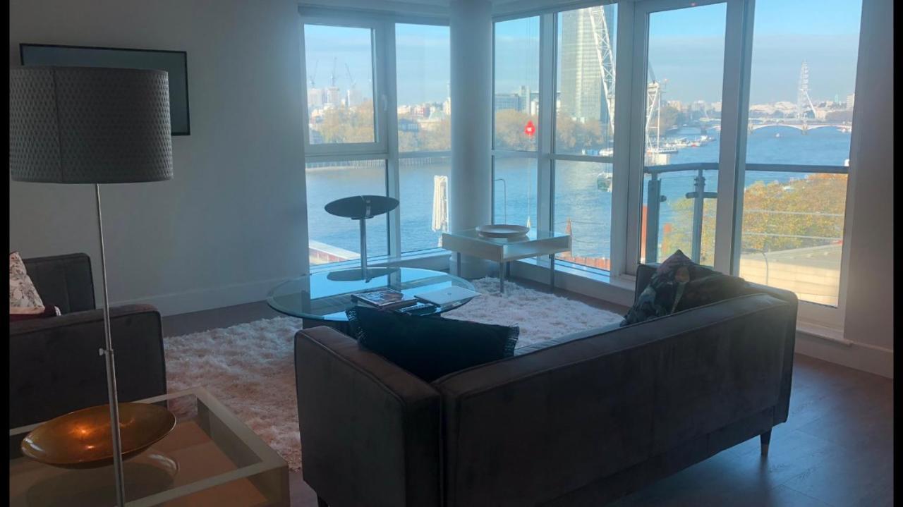 River View * London