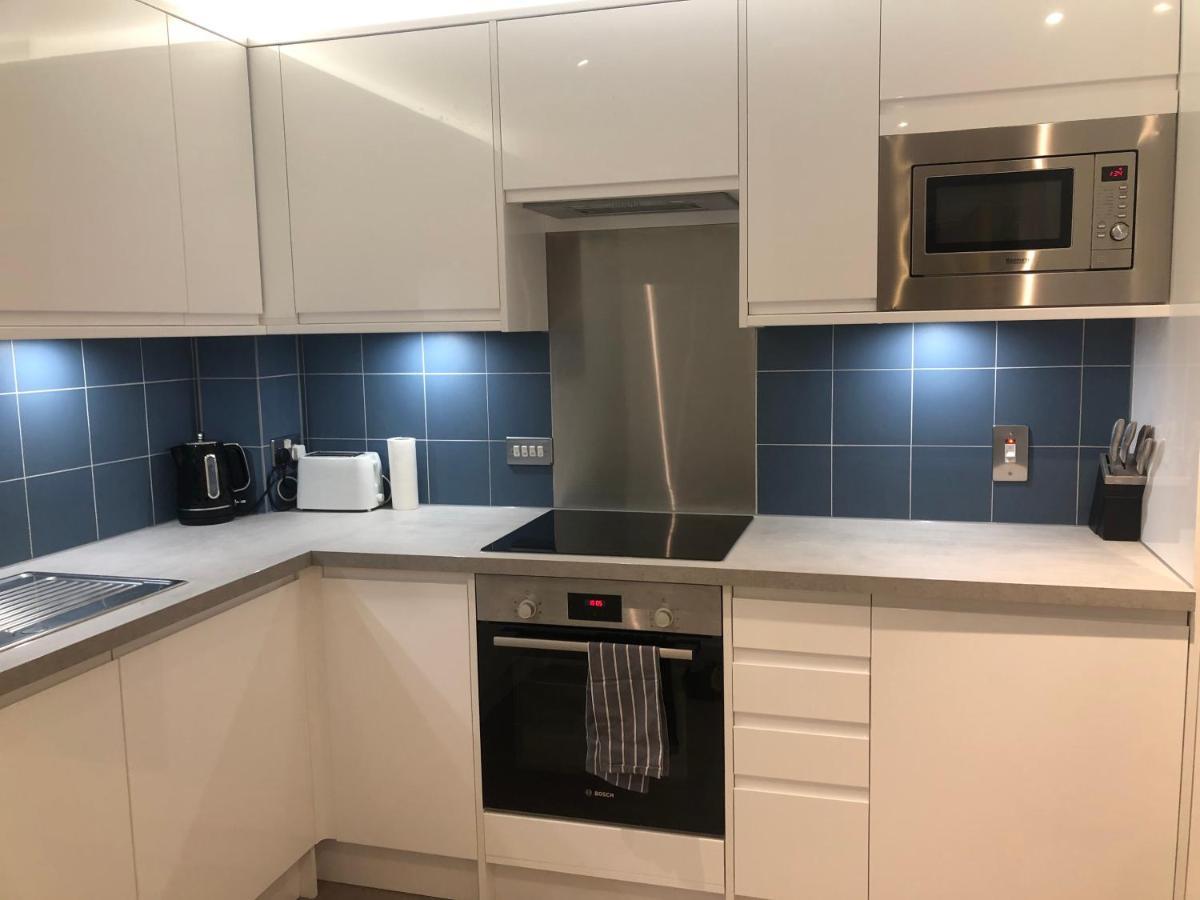 River View Apartment London