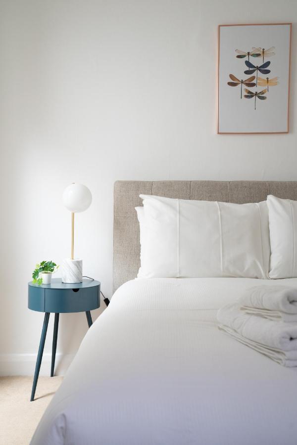 Apartment Modern Flat With Patio In Pimlico London