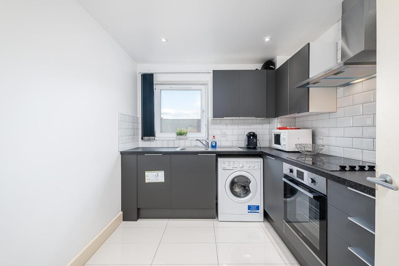 Canary Wharf/docklands/excel Spacious Apt E14 * London