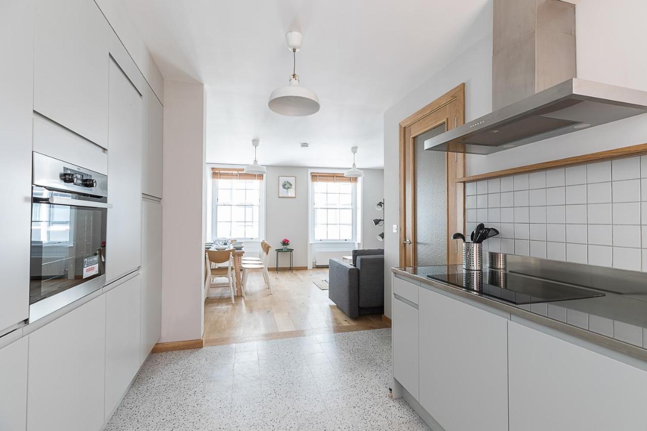 Stylish By Russel Square Apartment