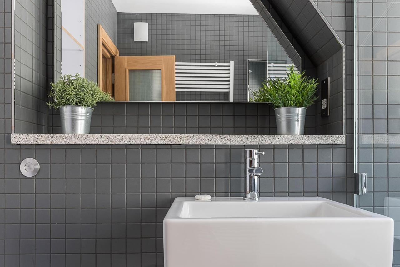 Apartment Stylish By Russel Square