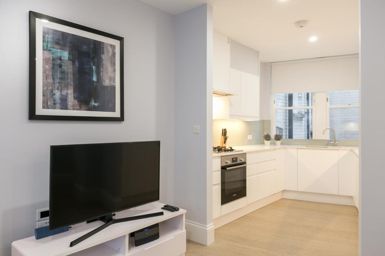Urban Chic - Shaftesbury Apartment London
