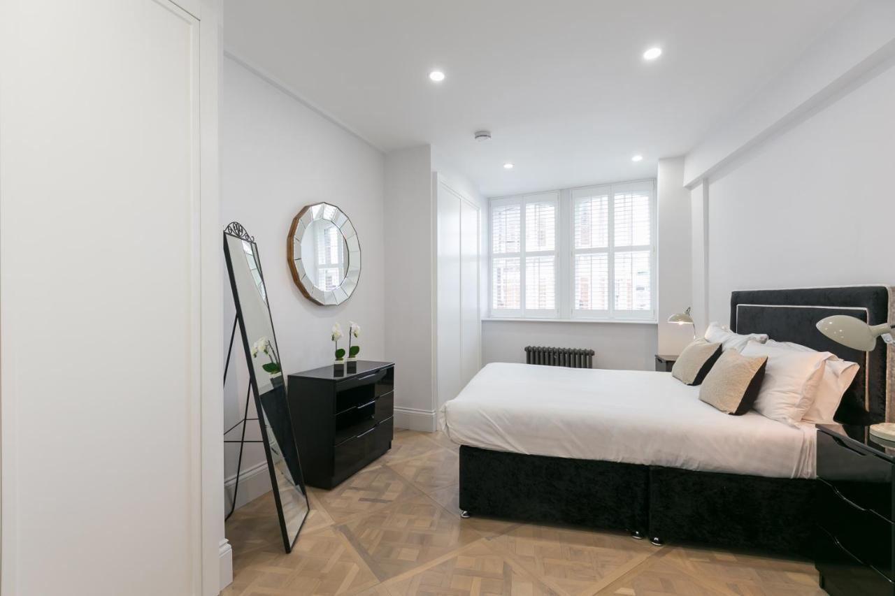 Urban Chic - Shaftesbury Apartment London