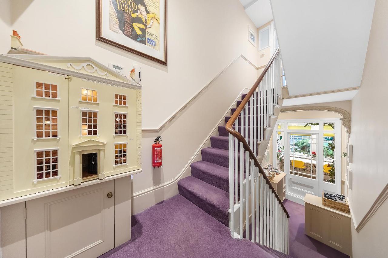 House Zone 1 Holiday home *