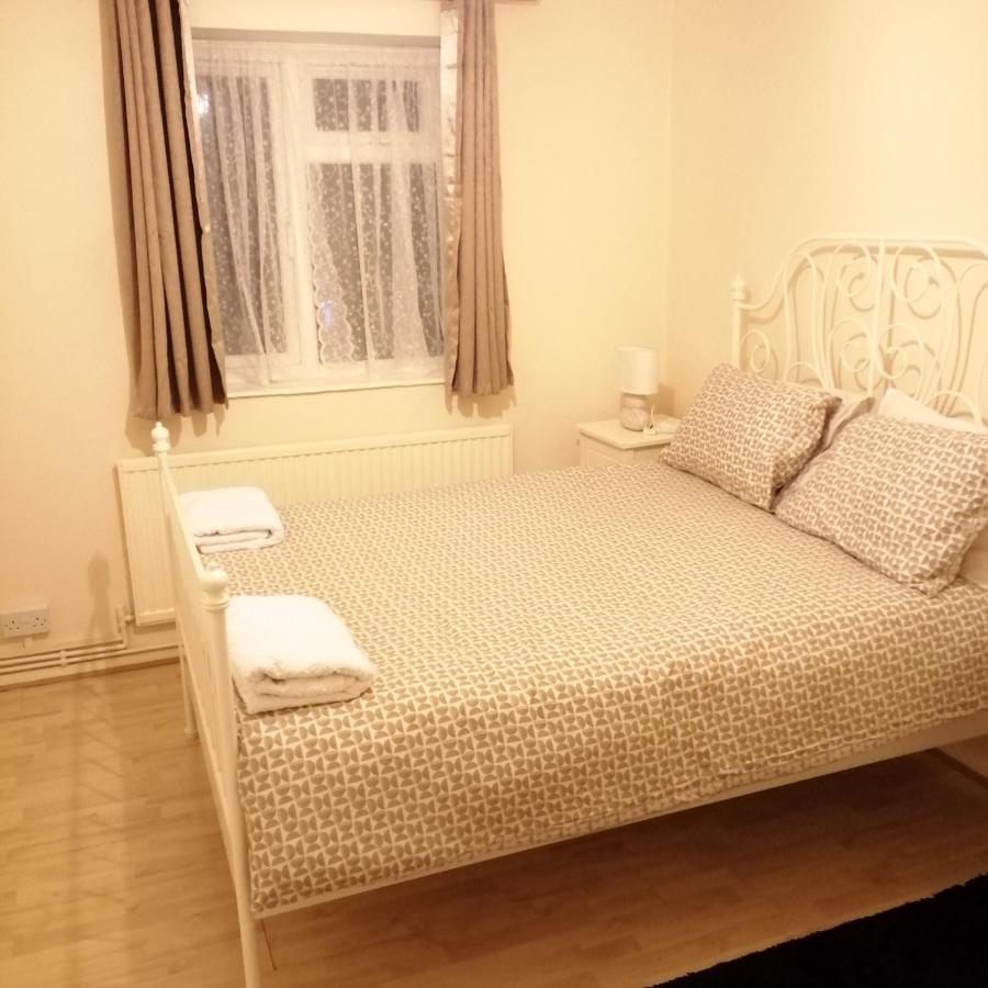 From Home, Great Community!! Apartamento Londres