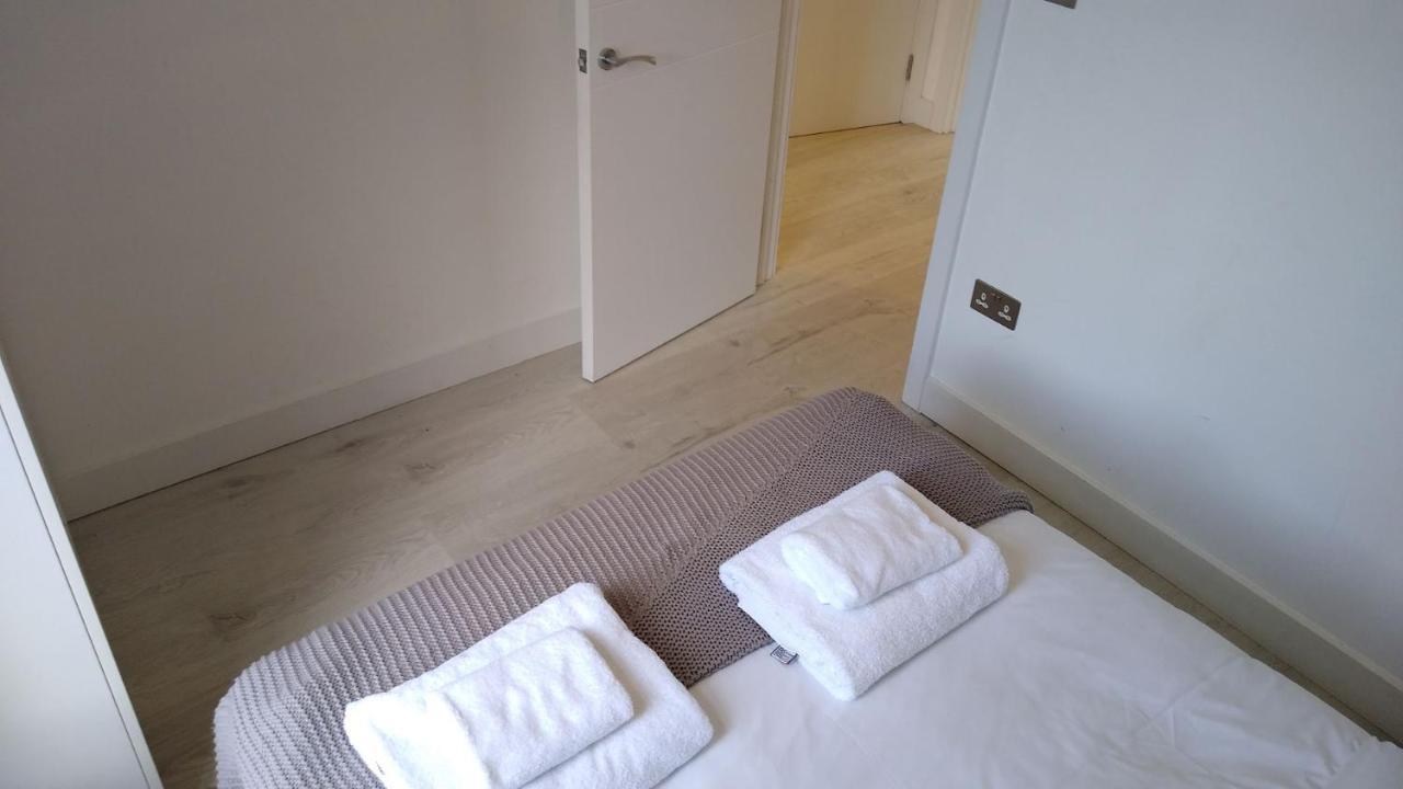 Modern 2 Bed Flat In Maida Hill Near Kensal Town In For Up To 4 People - 9mins To Tube Station Apartamento *