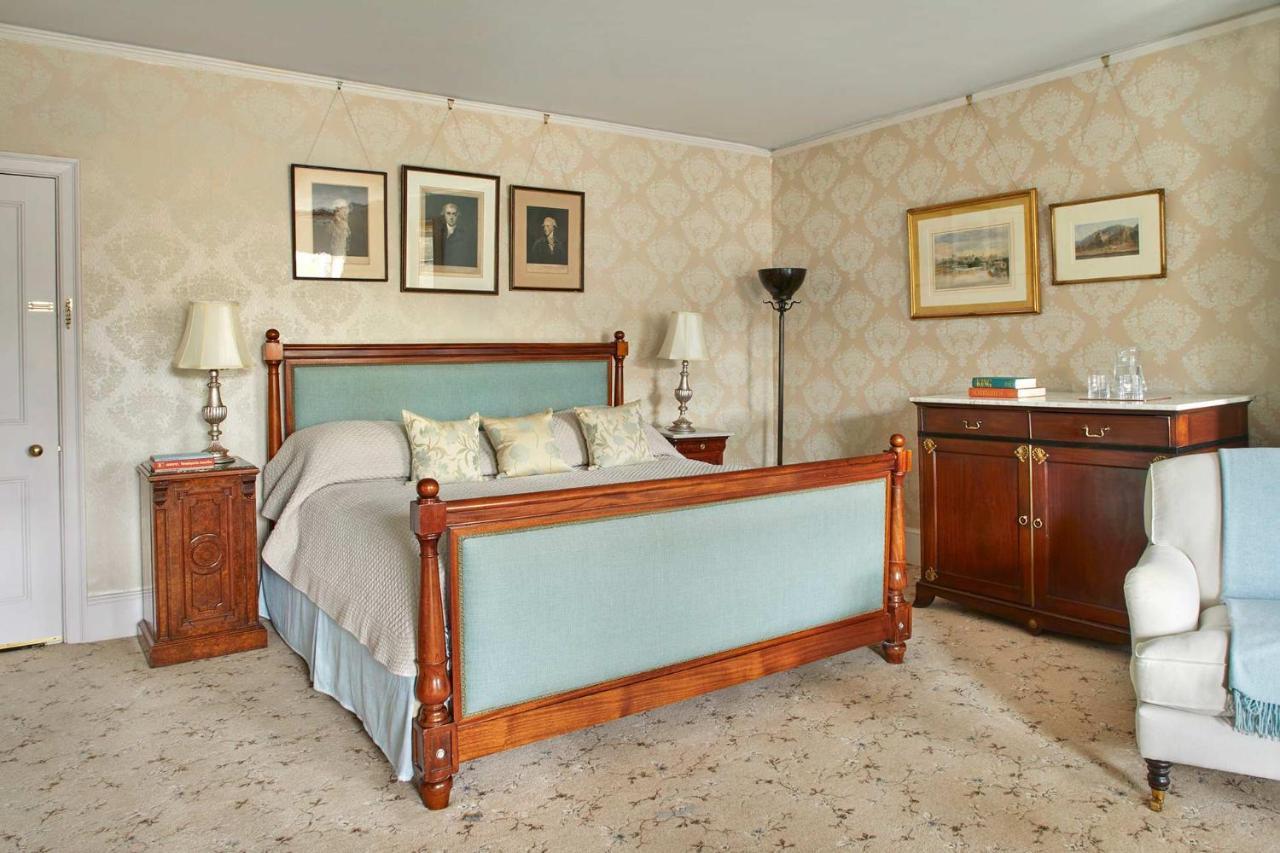 House - Private Member's Club Hotel