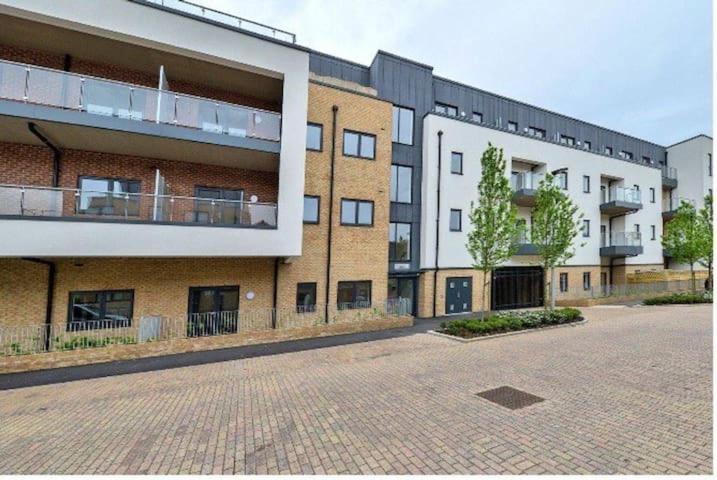 1988 Homes - Walthamstow Apartment *