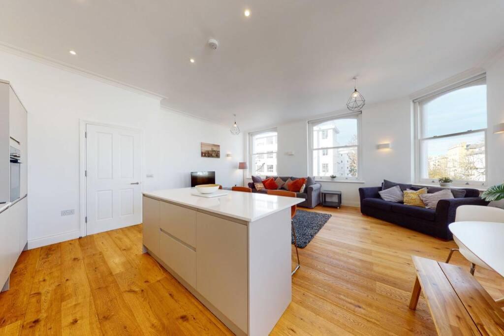 Superb 2 Bed Flat Camden 5 Min Walktube Station Apartamento Londres