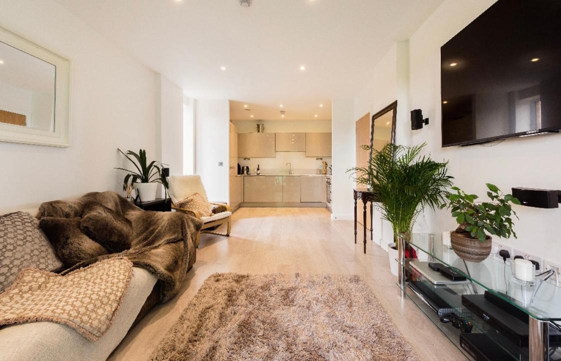Apartment Lovely 2 Bed 15mins From Bond St London