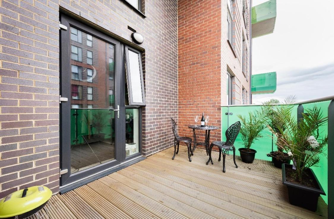 Lovely 2 Bed 15mins From Bond St Apartment