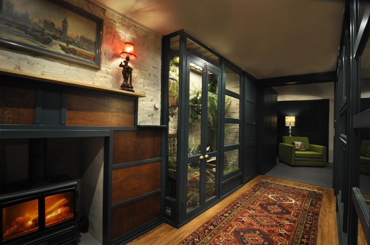 Woodland Yard Apartment London