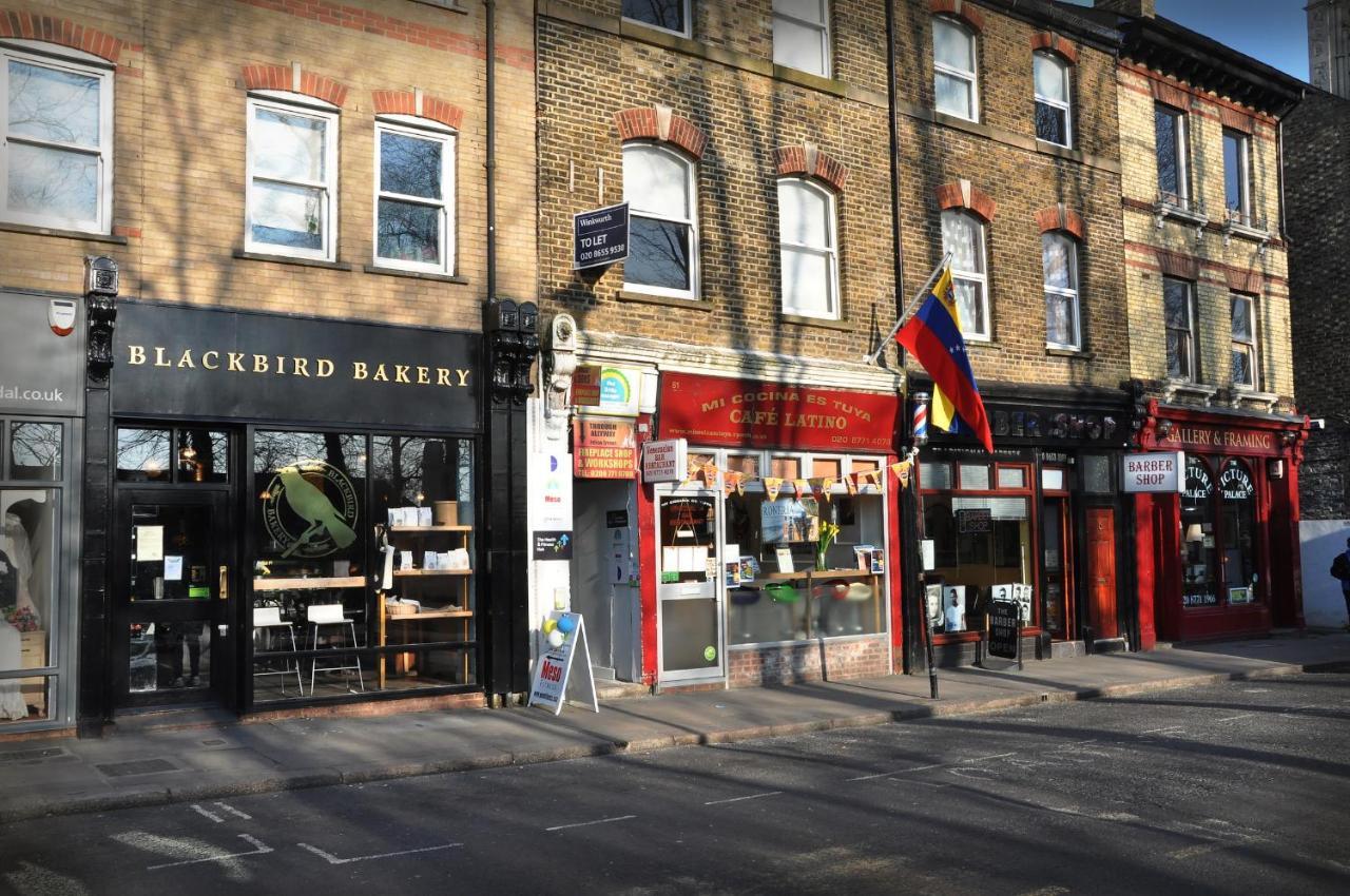 Woodland Yard London
