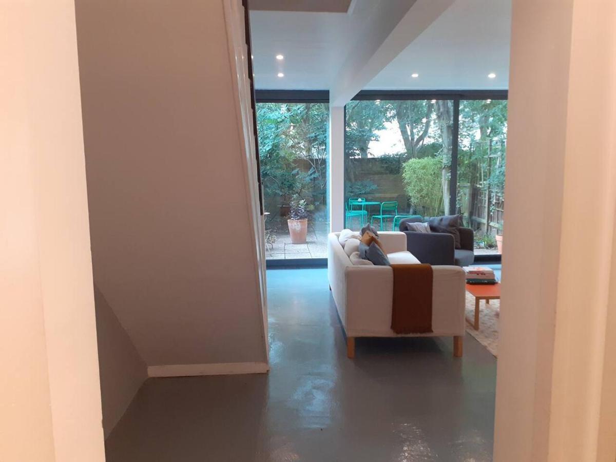 3 Bed With Garden In Zone One Se1 London