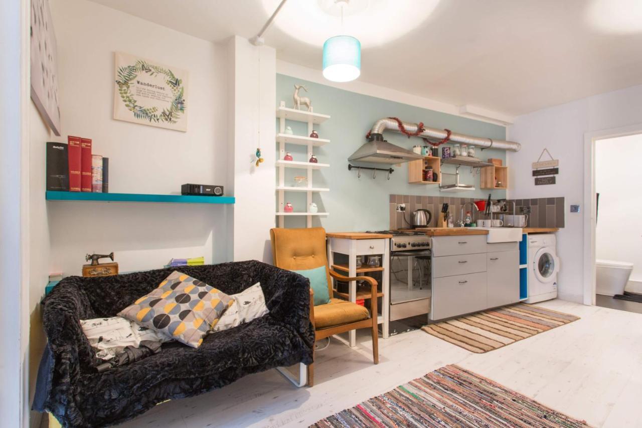 2 Bedroom Roof Terrace With Sauna Jakuzzi And Outdoor Cinema Apartment
